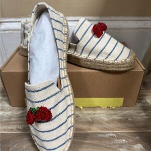Soludos Cream and Blue Espadrilles with Rope Sole - NEW!!